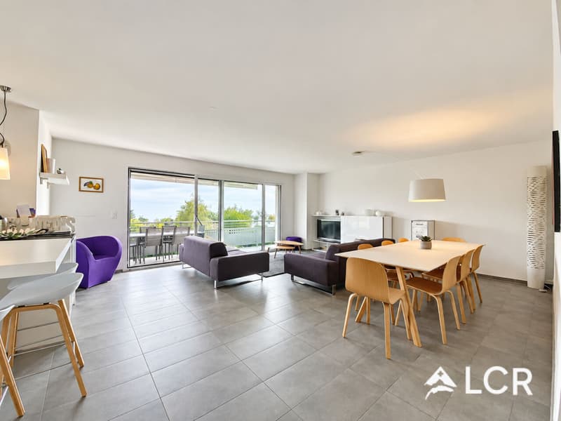 Magnifique appartement meublé de 4,5 pièces - Terrasse - Vue lac (4)