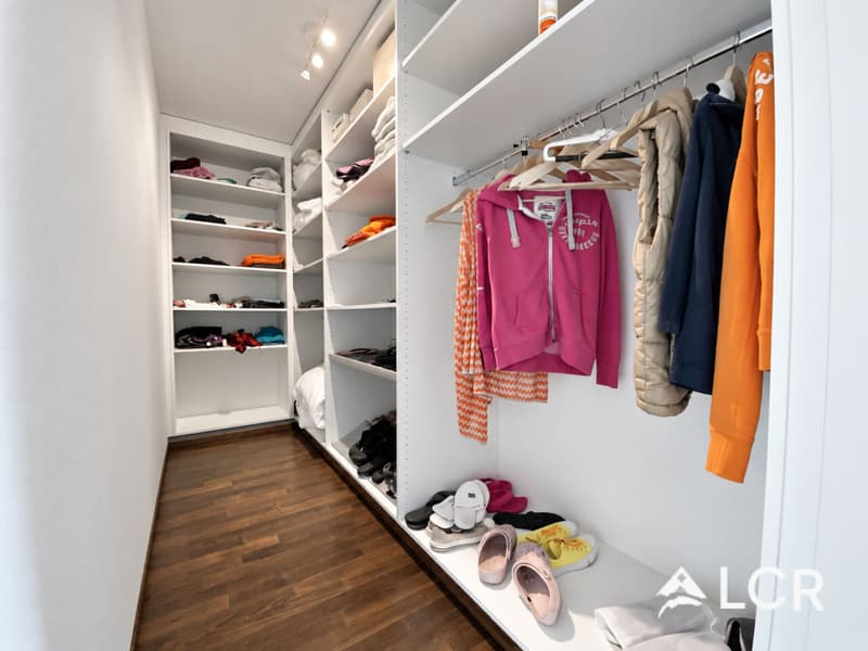 Magnifique appartement meublé de 4,5 pièces - Terrasse - Vue lac (9)