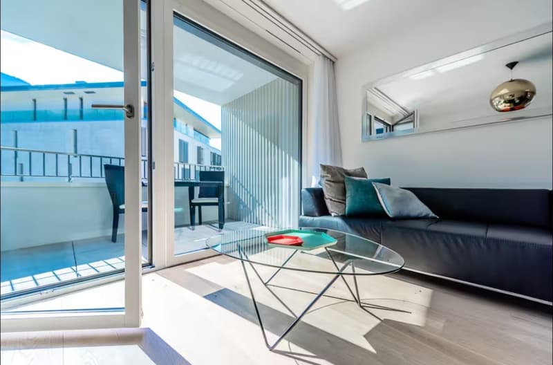Bel appartement de standing de 3.5p meublé à Montreux avec vue au lac (3)