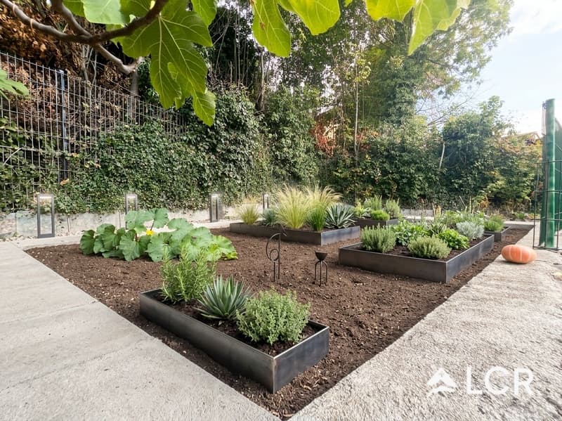 Bel appartement de 3.5P avec son 2.5P indépendant au dessous / Jardins et terrasse (7)