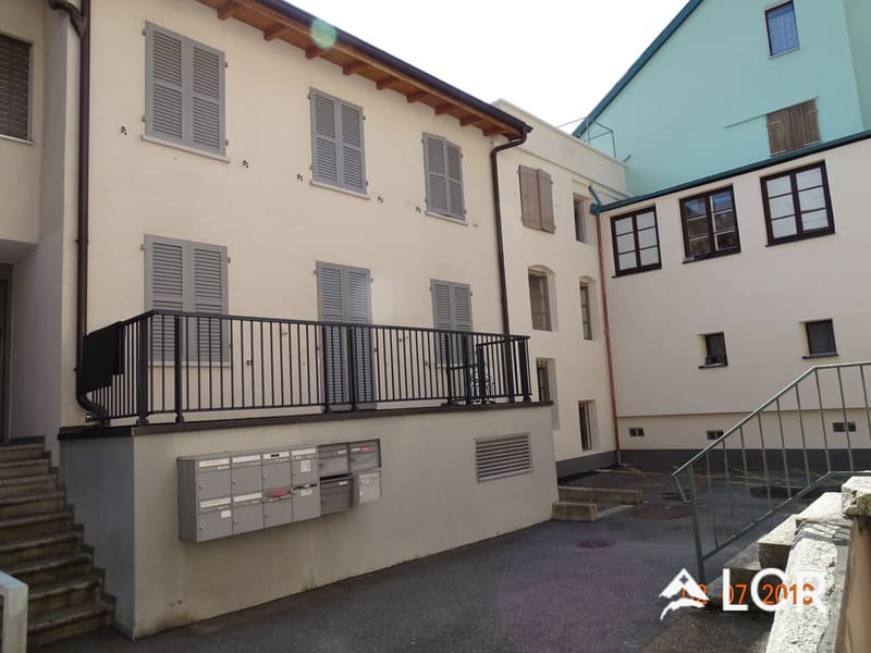 Bel immeuble de rendement mixte / 10 appartements / 1 commerce (6)