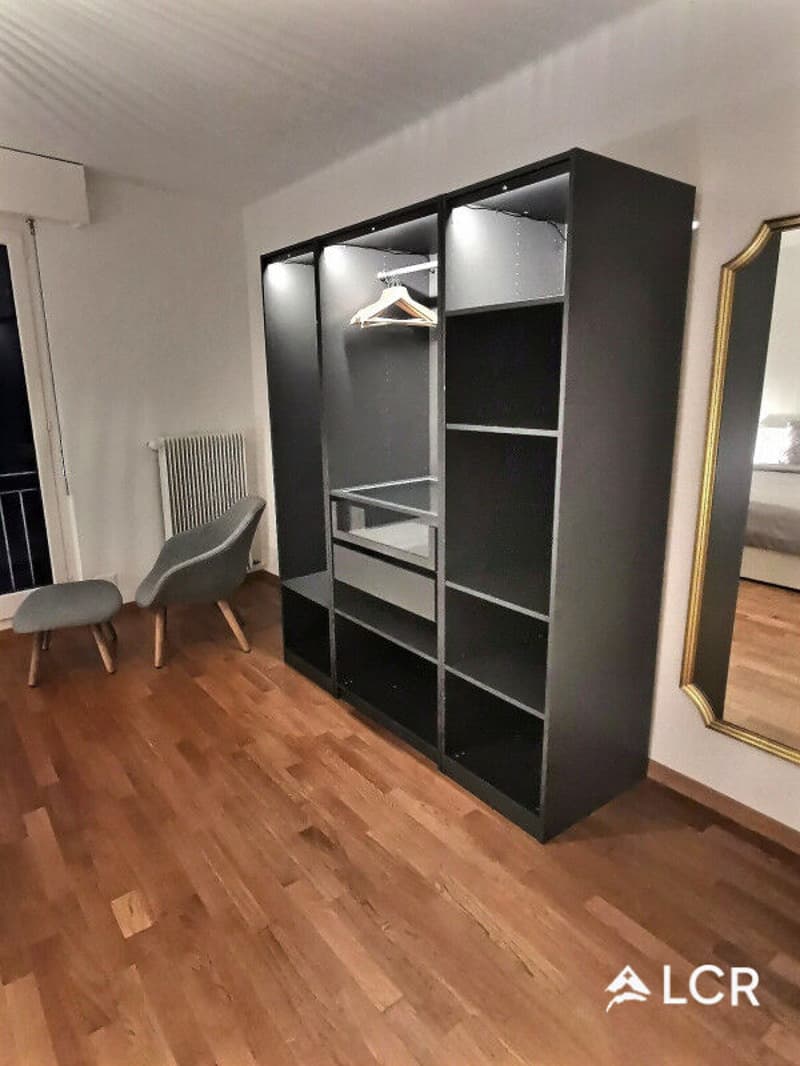 Magnifique Appartement meublé de 2.5P / 1 CHB / 1 SDB / plein centre Lausanne (5)