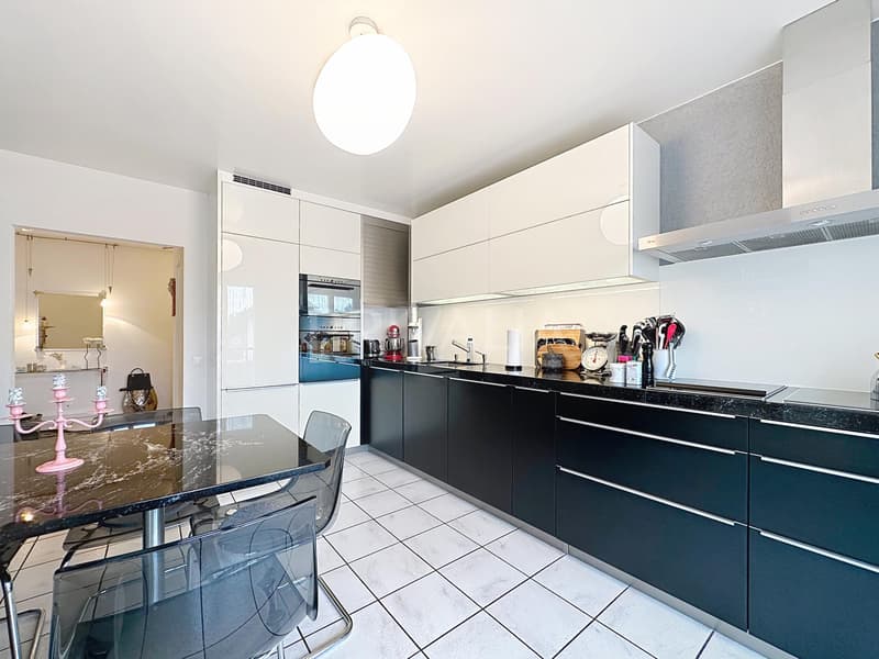 Large renovated duplex of 235 m2 - Bernex (4)