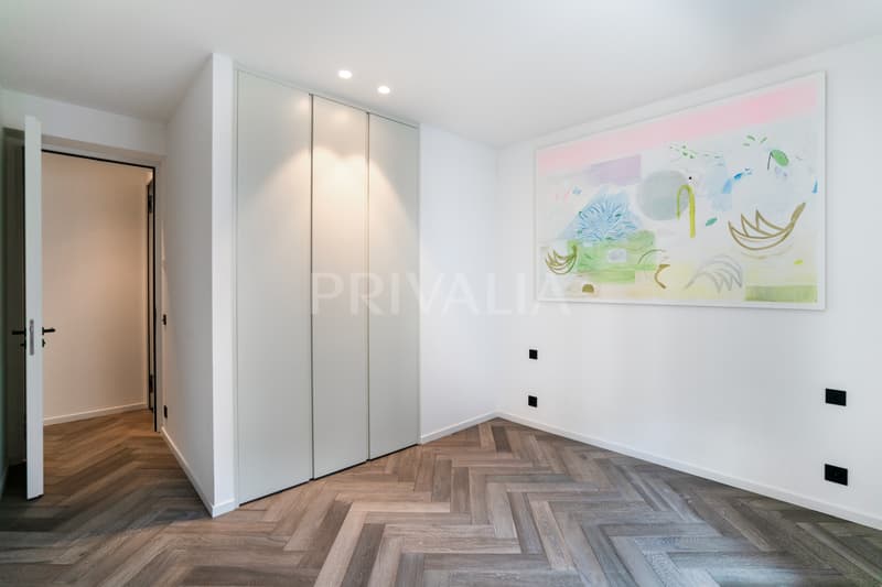 Unico: Sublime appartamento di lusso arredato in stile design e alta gamma (7)