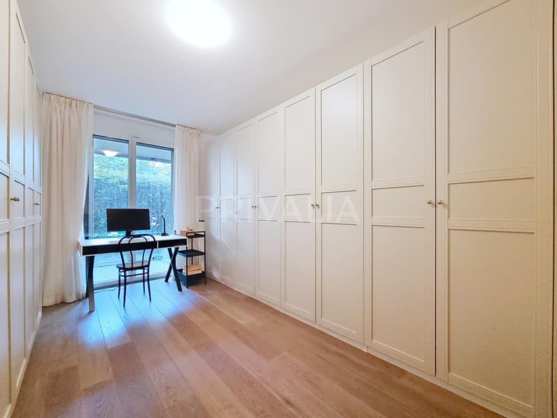 Schönes kontemporäres möbliertes Apartment im Erdgeschoss mit Terrassen (5)