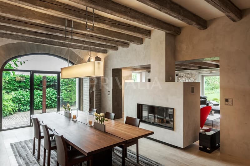 Unico: Elegante tenuta che combina autenticità e design contemporaneo (2)