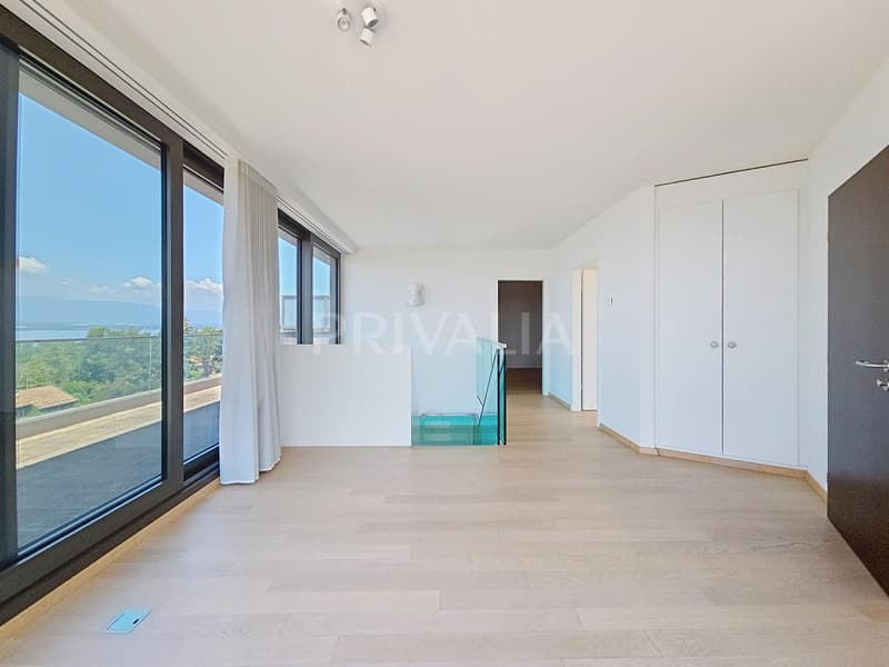 Eccezionale attico in duplex con vista panoramica sul lago e le montagne (6)