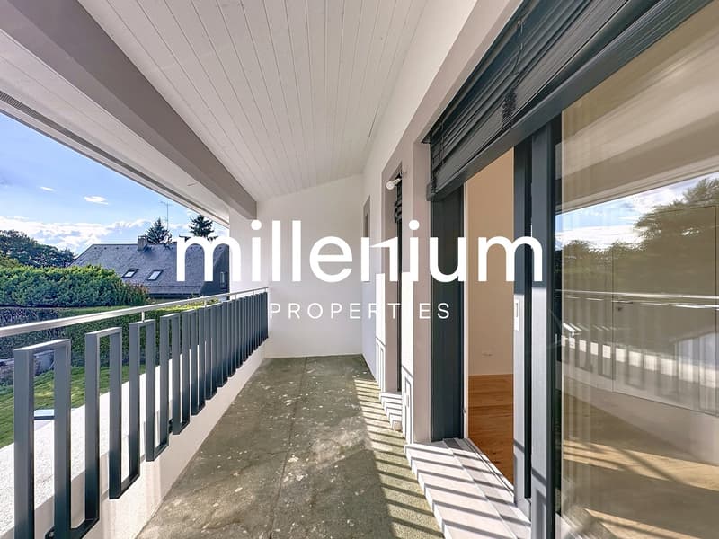 New semi-detached villa with garden (11)