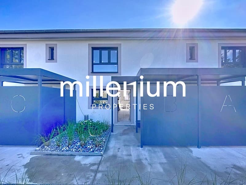 New semi-detached villa with garden (4)
