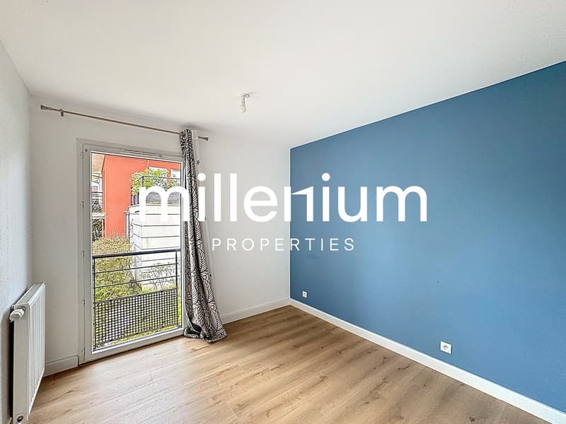 Belle Maison au coeur d'un quartier résidentiel à Prévessin-Moëns (10)