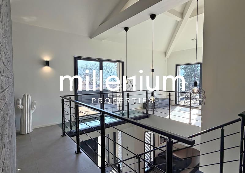 Superbe villa d'architecte sur les coteaux de Thyez (11)