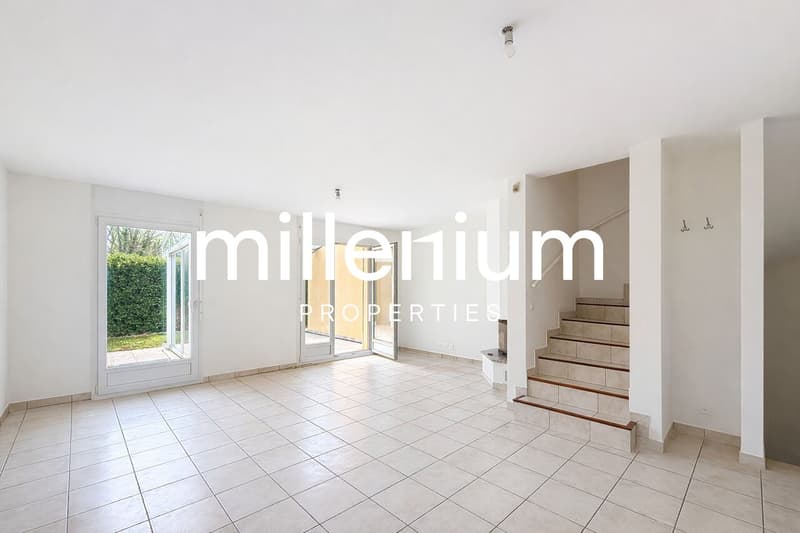 Maison familiale avec jardin à Bellevue (3)