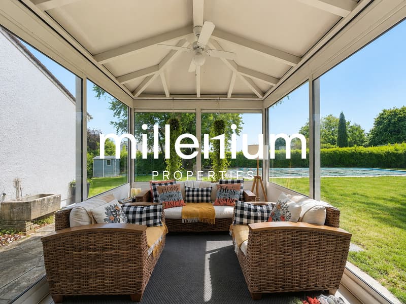 Villa exceptionnelle avec piscine à Versoix (3)