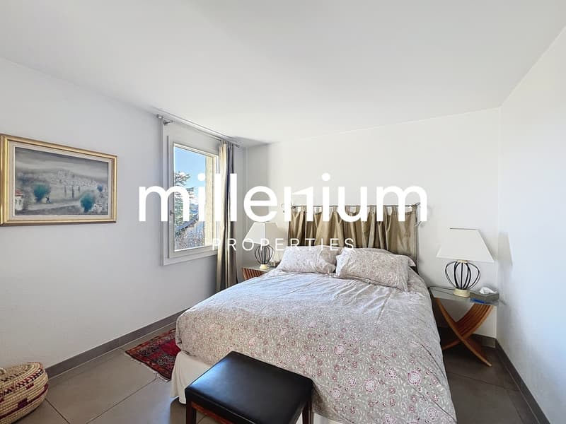 Bel appartement avec jardin et vue panoramique (8)