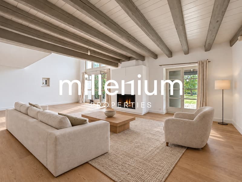 Exceptional 18th-Century Property with Indoor Swimming Pool, Wellness (4)