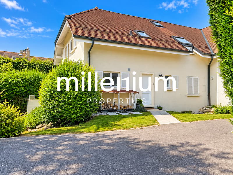 Magnifique maison jumelée à Bogis-Bossey de 170m2 jardin et piscine (2)