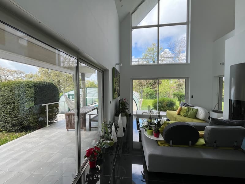 Réf: 11170*** Hégenheim limite Buschwiller: Propriété d'exception de haut standing env. 300 m² (2)