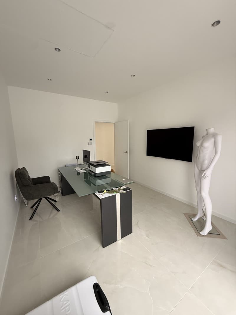 Magnifique villa de luxe neuve env. 190 m², moderne & lumineuse (14)