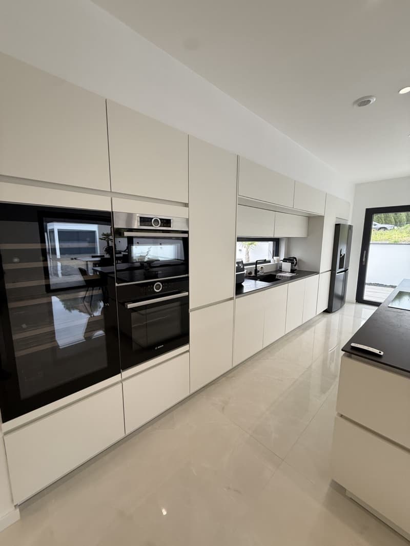Magnifique villa de luxe neuve env. 190 m², moderne & lumineuse (2)