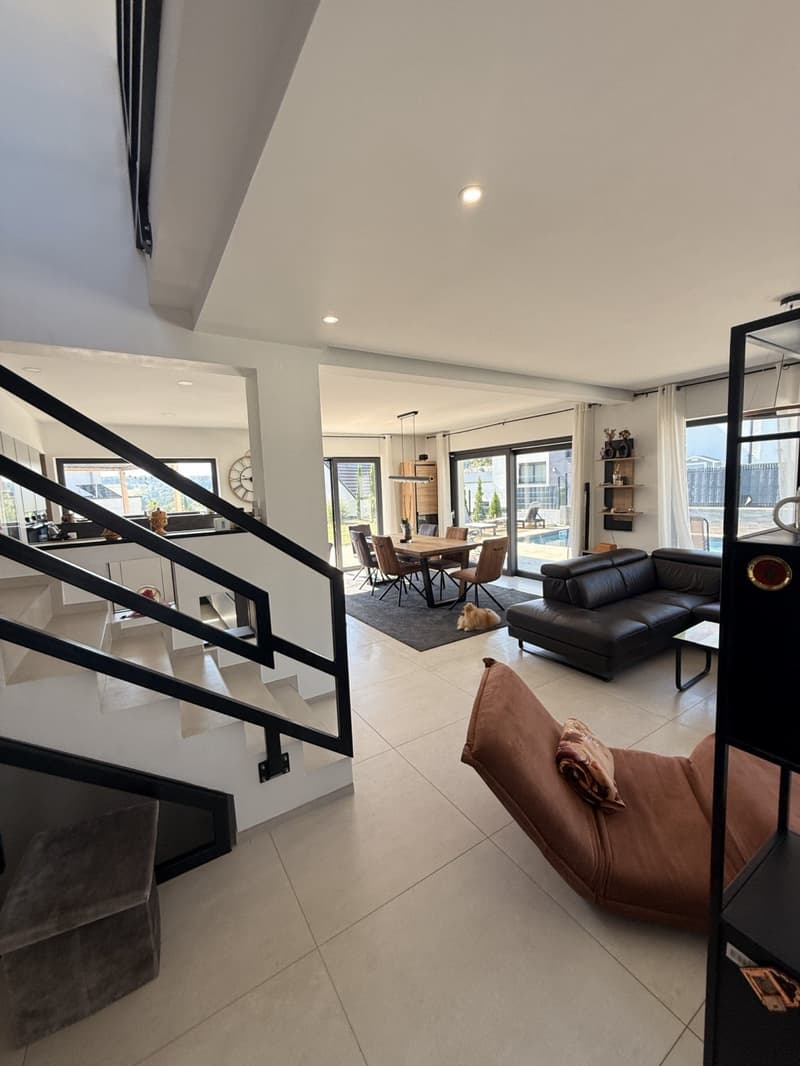 Splendide Villa env. 150 m², moderne & lumineuse, 4 chambres, terrain env. 5.50 ares (3)