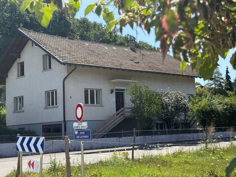 Réf: 111181*** Sect. Neuwiller/ Leymen: Très belle maison de famille env. 210 m² (18)