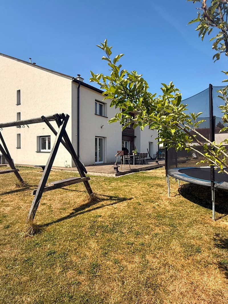 Réf: 11178*** Couronne Sud de Mulhouse: Splendide Villa de classe env. 330 m² (35)