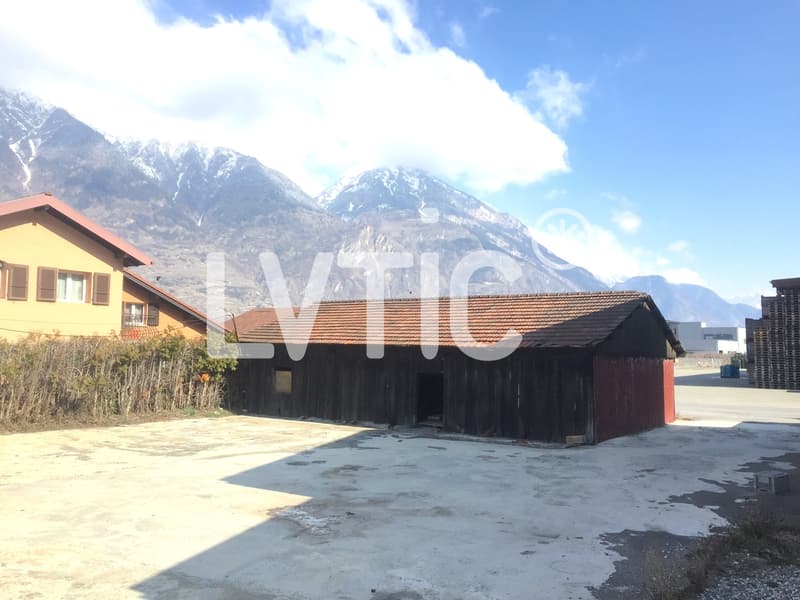 Edificio artigianale su un lotto di 1805 m2 in vendita a Martigny (7)
