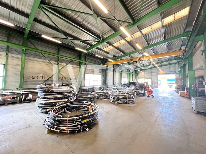 Bâtiment industriel de 2100 m2 sur parcelle 4700 m2 à vendre à Moudon (5)