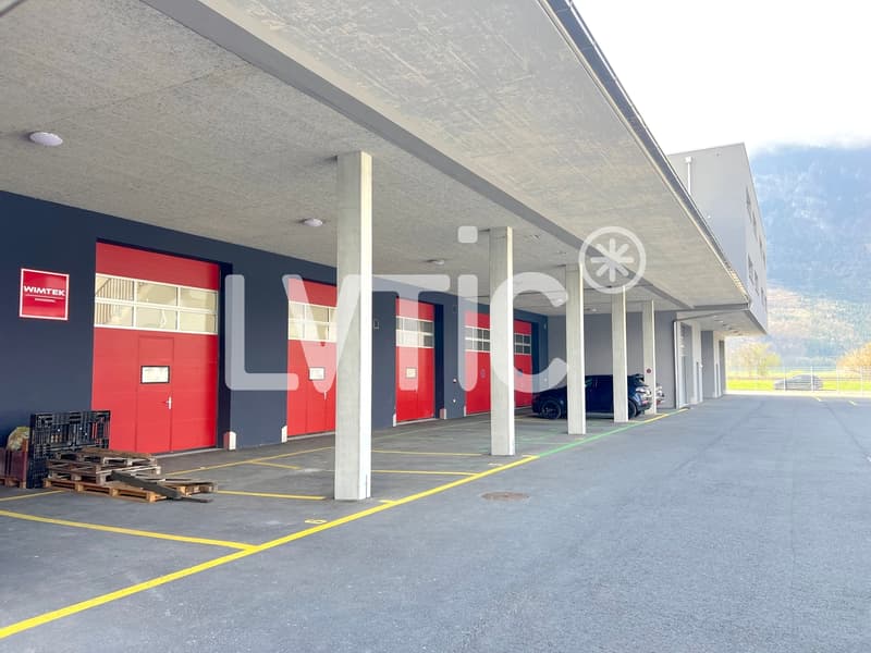 Edificio industriale, laboratori, uffici di 3000 m2 in vendita a Collombey (12)