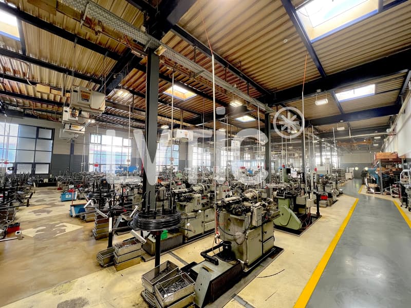 Halle, 3600 m2 di uffici su un terreno di 5000 m2 in vendita a Bevaix (7)