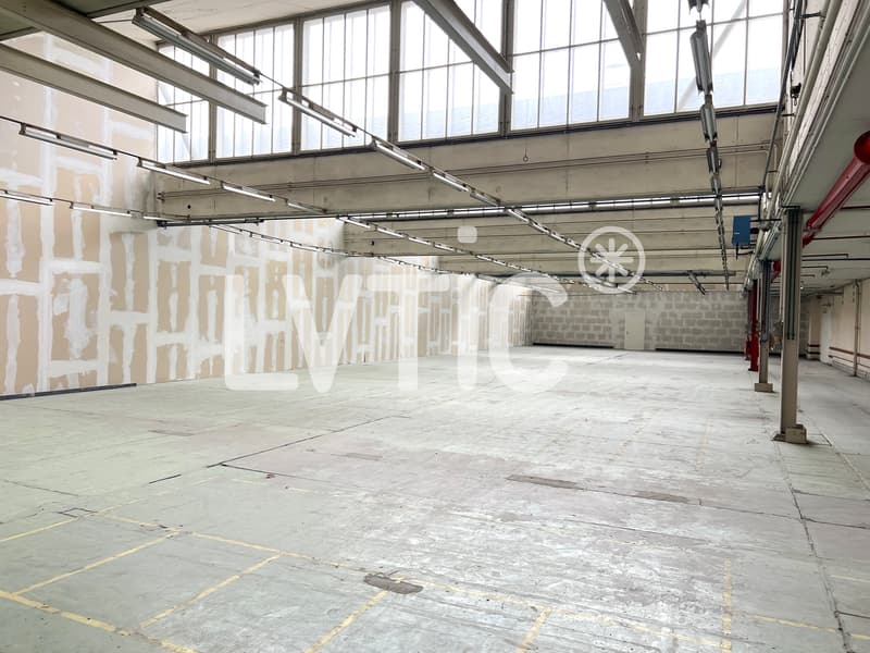 700 m2 warehouse for rent in Crissier (2)