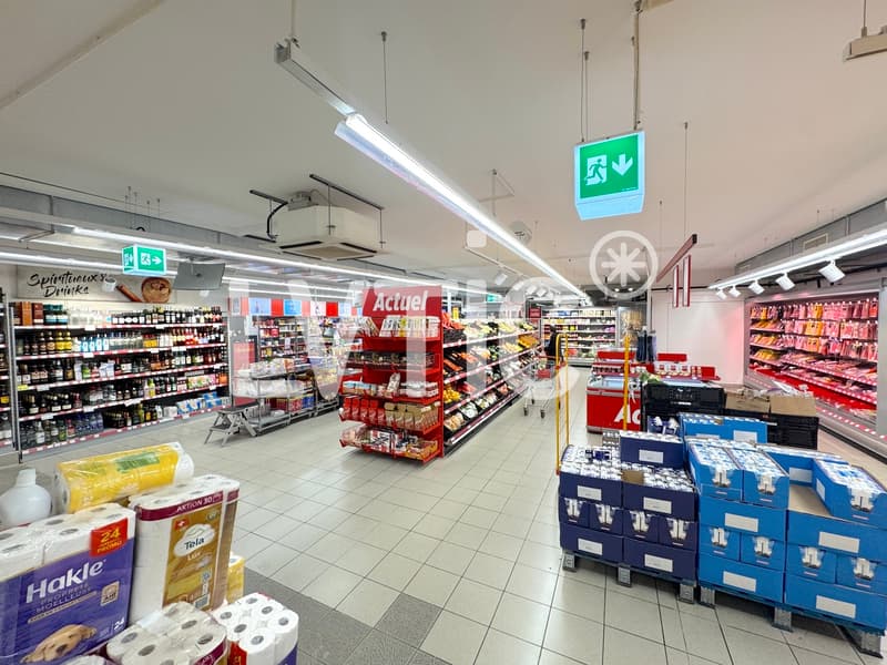 Locale commerciale di 430 m2 in affitto a Martigny (5)