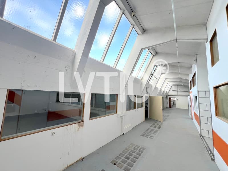 Büros, vermietbare Räumlichkeiten von 712 m2, aufteilbar in Cossonay (4)