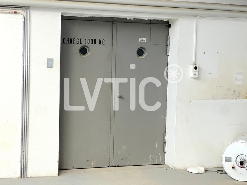 Büros, vermietbare Räumlichkeiten von 712 m2, aufteilbar in Cossonay (6)