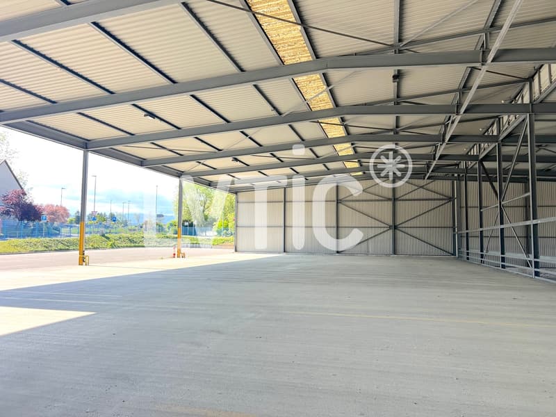 Hallen für Lagerung von 12'000 m2, aufteilbar ab 1000 m2, zu vermieten in St Prex (6)