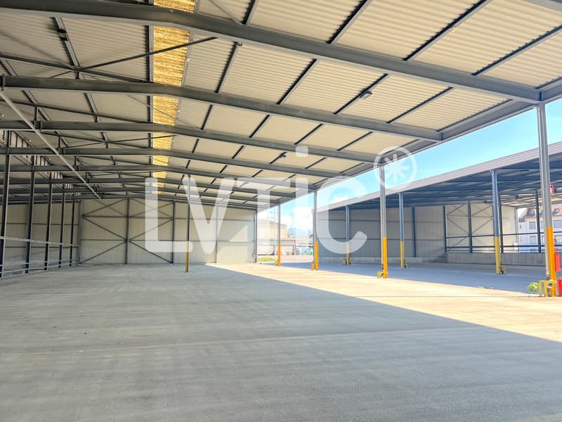Hallen für Lagerung von 12'000 m2, aufteilbar ab 1000 m2, zu vermieten in St Prex (8)