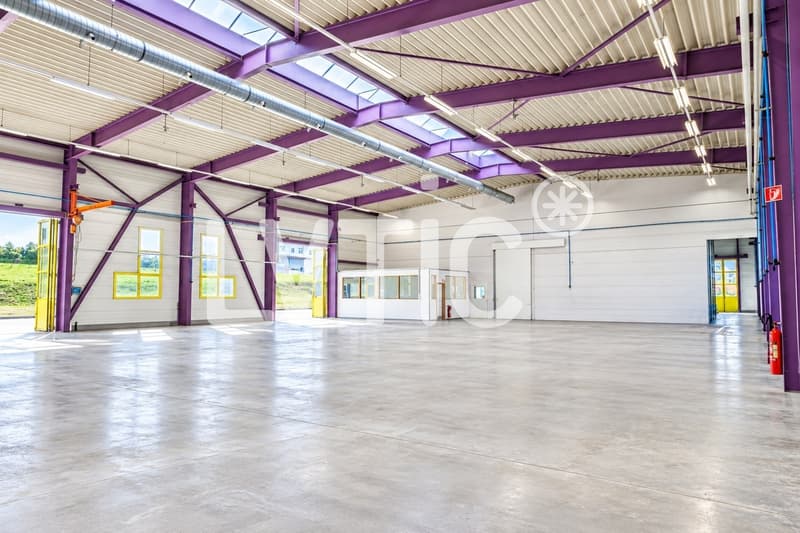 Atelier, dépôt, bureaux de 636 m2 à louer à Romont (4)