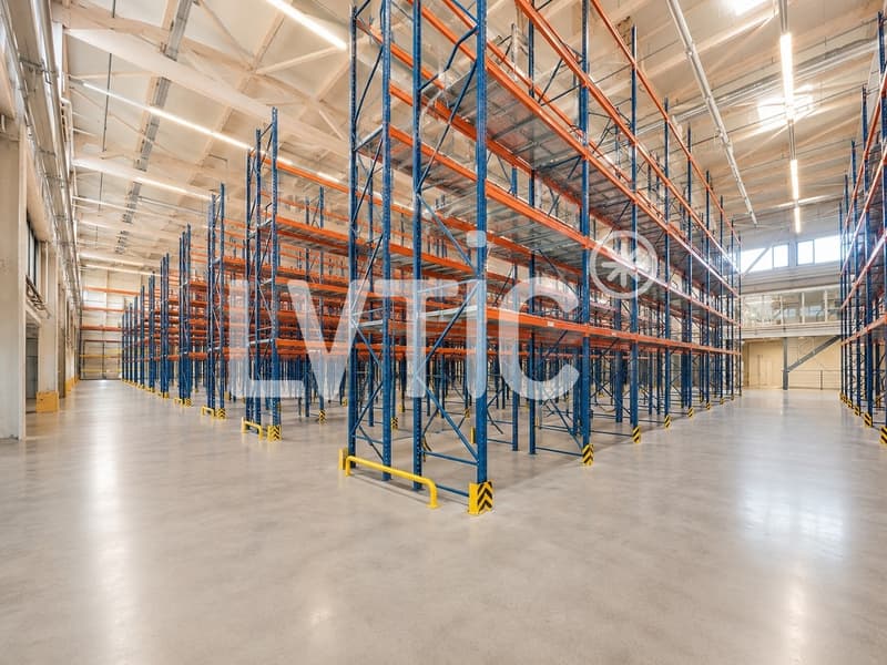 Halle logistique et bureaux de 7200 m2 divisibles à louer à Avenches (10)