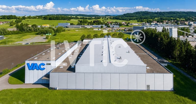 Halle logistique et bureaux de 7200 m2 divisibles à louer à Avenches (2)