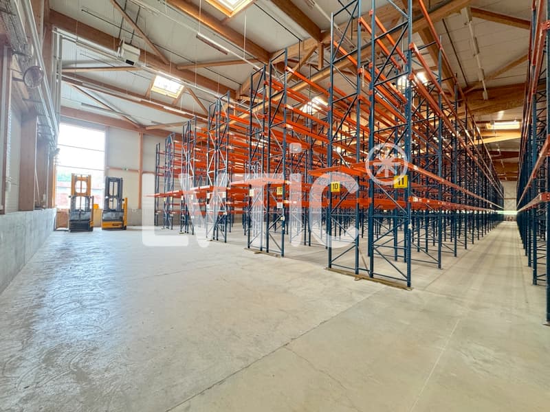 Magazzino logistico di 1200 m2 in affitto a Cheseaux-sur-Lausanne (2)