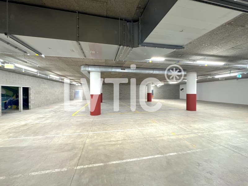 Dépôt de 620 m2 à louer à Bex (7)