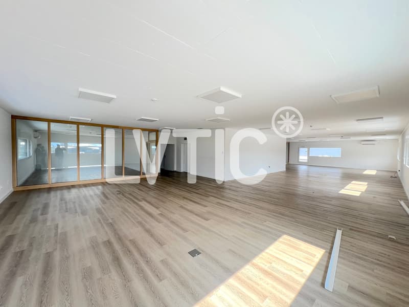 Uffici, locali di 410 m2 in affitto a Collombey (3)