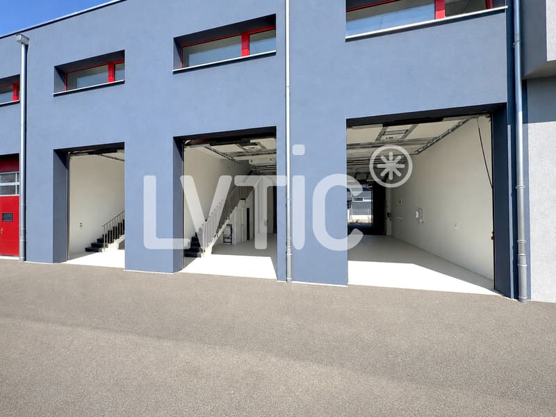 Ateliers, dépôts de 400 m2 à vendre à Collombey (10)