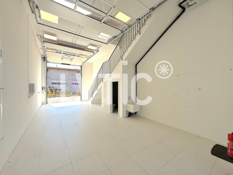 Ateliers, dépôts de 400 m2 à vendre à Collombey (5)