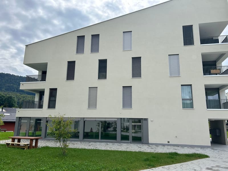Commercial premises 113 m2 - Lot D-R-3 (2)