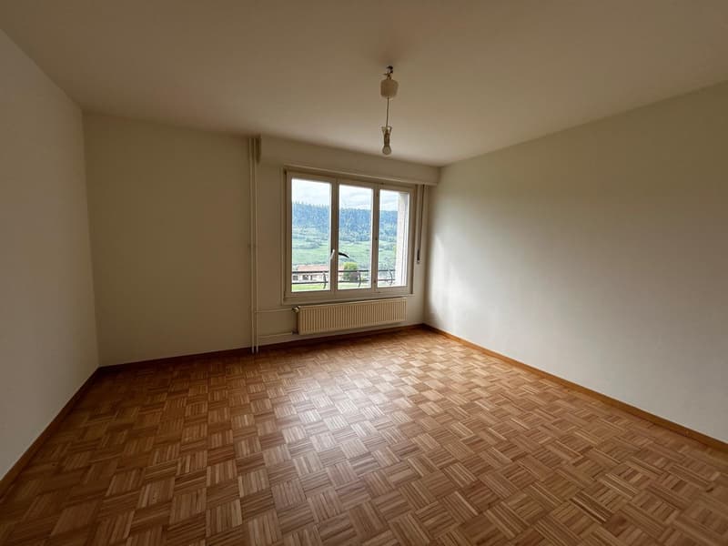Appartamento 4.5 locali con balcone a Ballaigues al 2° piano (6)