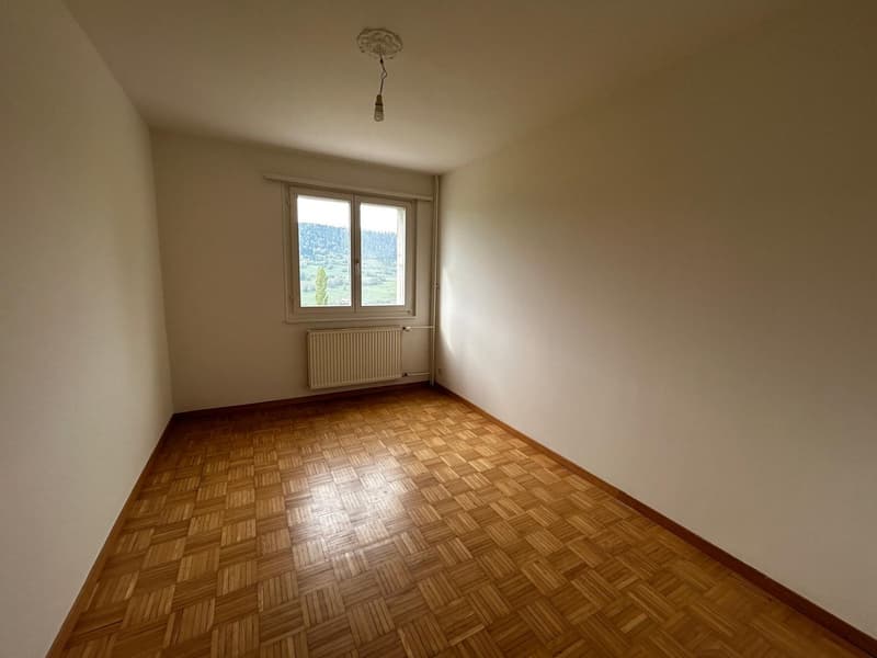 Appartamento 4.5 locali con balcone a Ballaigues al 2° piano (7)