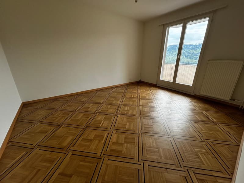Appartamento 4.5 locali con balcone a Ballaigues al 2° piano (4)