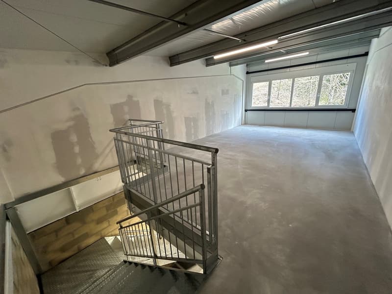 Modern 2-story industrial space in Vallorbe (7)