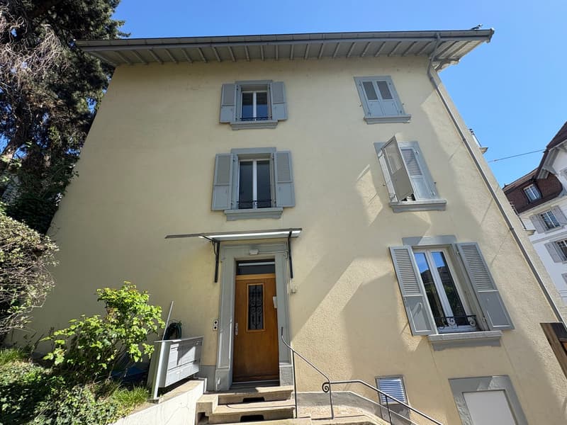 Rental building with 4 apartments and a commercial space in Lausanne (9)